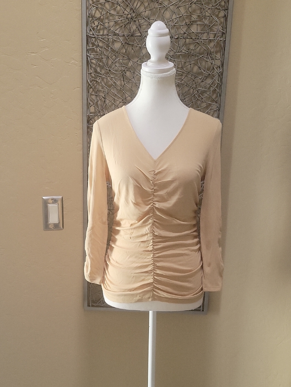 Classiques Entier 100% Silk Beige Ruched V-Neck Long Sleeve Top
